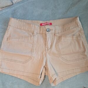 UNIONBAY Women's Beige Cargo Shorts